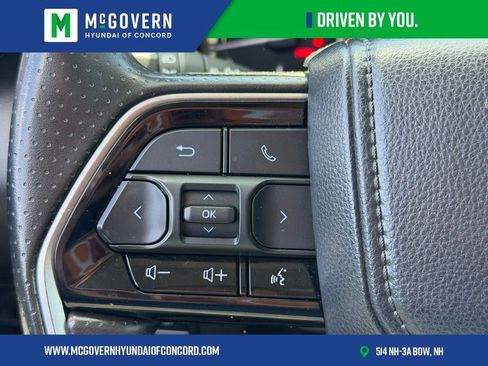 Used 2024 Toyota Tundra SR5 w/ SR5 Convenience Package AWD/4WD image 15