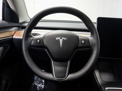 Used 2023 Tesla Model 3 Standard Range RWD image 13