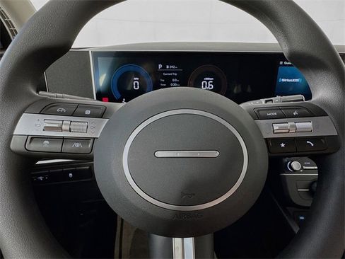 New 2026 Hyundai Tucson SE image 12