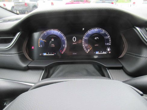 New 2025 Jeep Grand Cherokee L Altitude image 28