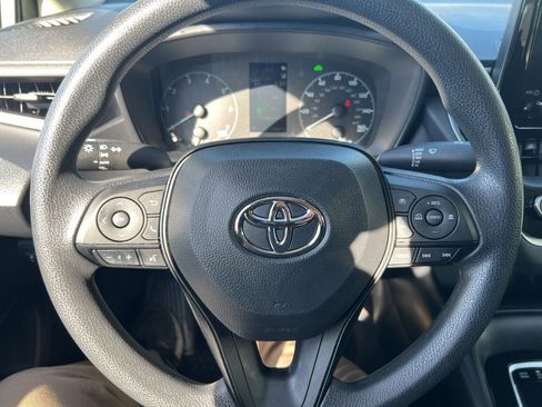 Used 2023 Toyota Corolla LE image 55