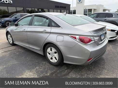 Used 2012 Hyundai Sonata Hybrid w/ Leather Pkg FWD image 8