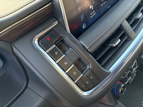 Used 2024 Chevrolet Tahoe LT image 14