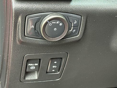 Used 2019 Ford F150 Raptor w/ Equipment Group 802A Luxury AWD/4WD image 25