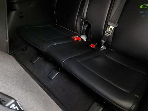 Used 2027 Kia Telluride EX w/ Towing Package FWD image 48