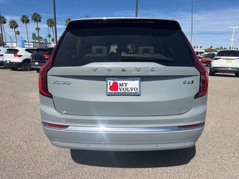 New 2026 Volvo XC90 B6 Ultra w/ Protection Package AWD/4WD image 5