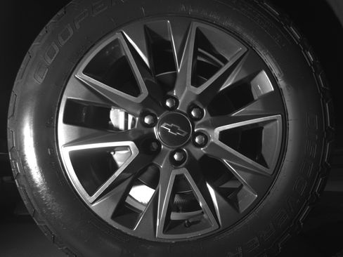 Used 2022 Chevrolet Tahoe Z71 AWD/4WD image 10