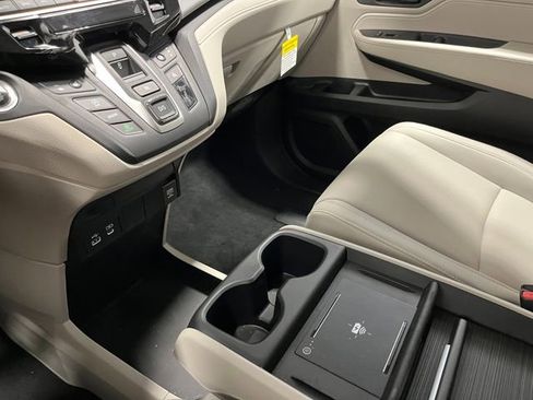 New 2026 Honda Odyssey EX-L image 18