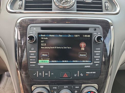 Used 2017 Buick Enclave Premium w/ Experience Buick Package FWD image 13