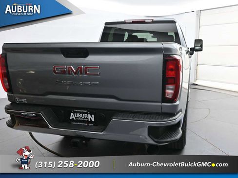Used 2024 GMC Sierra 3500 Pro AWD/4WD image 4
