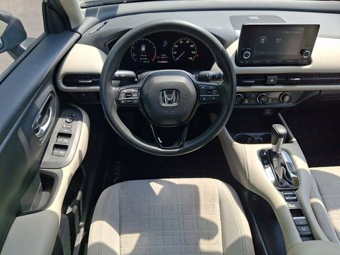 Used 2024 Honda HR-V LX image 11