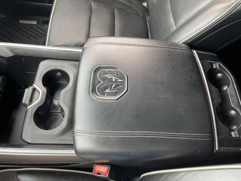 Used 2021 RAM 1500 Laramie w/ Sport Appearance Package AWD/4WD image 30