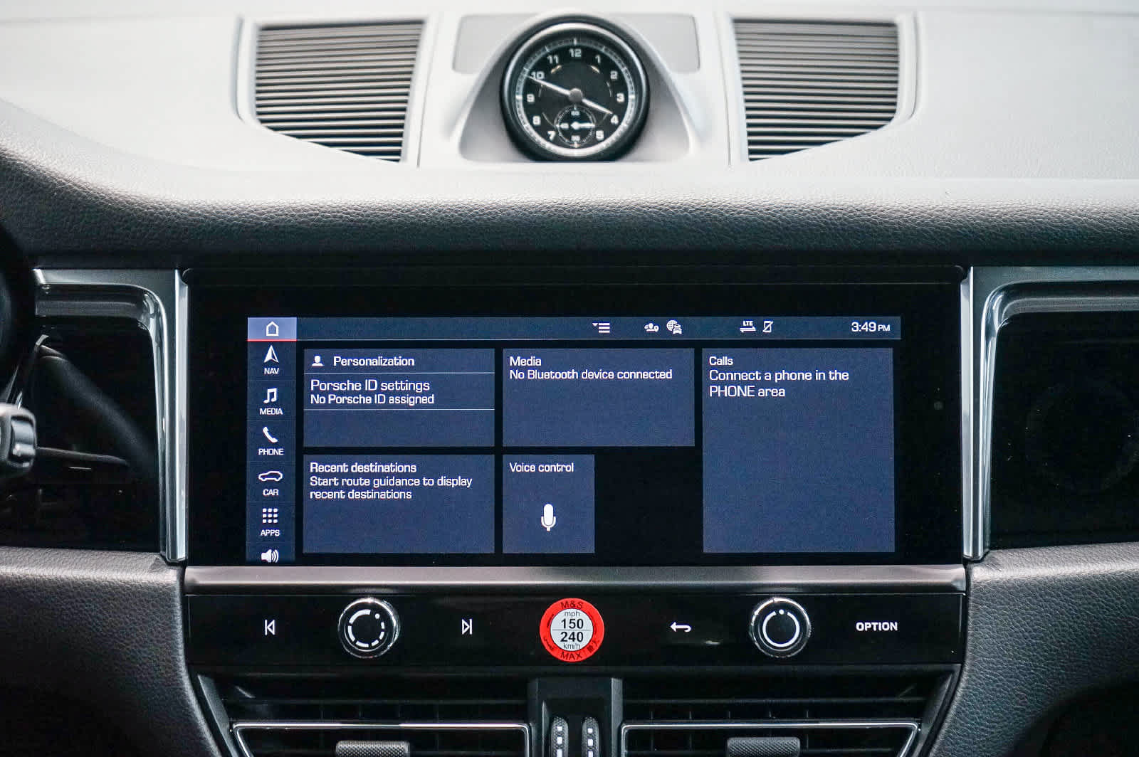 Certified 2026 Porsche Macan S AWD/4WD image 20