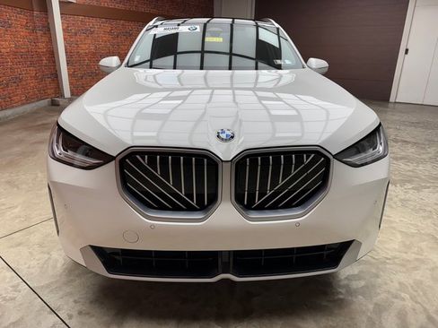 Certified 2025 BMW X3 xDrive30i w/ Convenience Package image 8