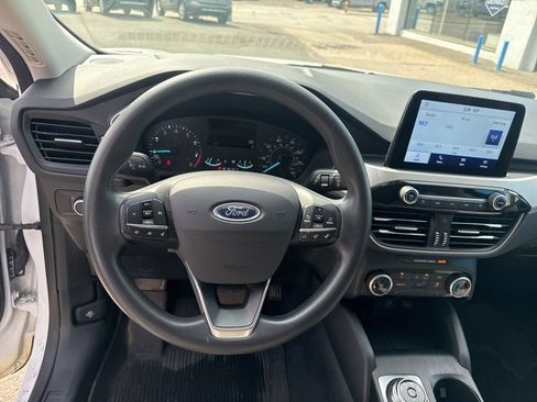 Used 2022 Ford Escape SE AWD/4WD image 18