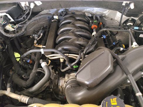 Used 2019 Ford F150 XL w/ Equipment Group 101A Mid AWD/4WD image 30