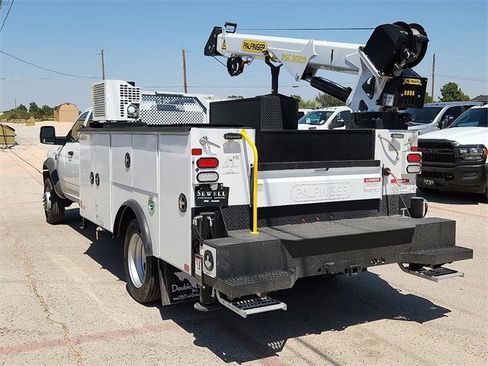 New 2024 RAM 5500 Tradesman image 4