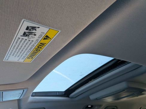 Used 2021 Honda Odyssey Touring image 19