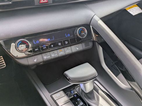 New 2026 Hyundai Elantra SEL Sport Premium FWD image 23