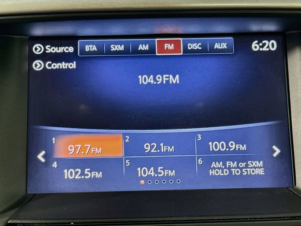 Used 2017 Nissan Pathfinder S FWD image 14
