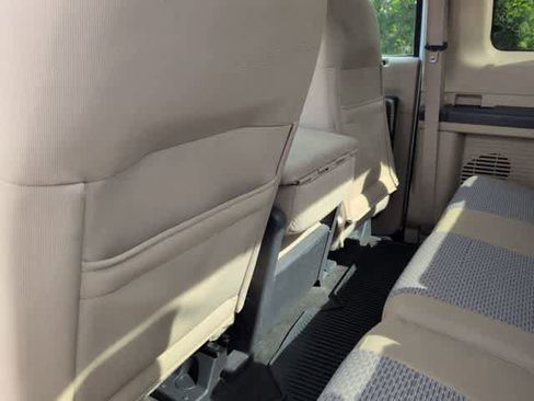 Used 2011 Ford F250 XLT w/ XLT Interior Pkg AWD/4WD image 18