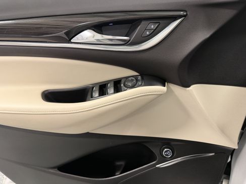 Used 2023 Buick Enclave Essence w/ Experience Buick Package image 22