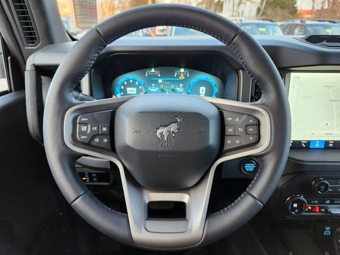 New 2025 Ford Bronco Badlands image 28