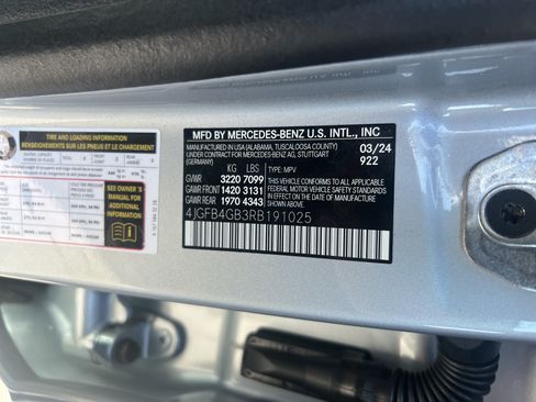 Certified 2024 Mercedes-Benz GLE 450e 4MATIC image 37