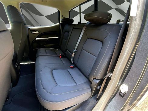 Used 2019 Chevrolet Colorado LT w/ LT Convenience Package RWD image 26