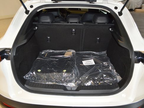 New 2025 MAZDA CX-30 AWD 2.5 S w/ Preferred Package image 13