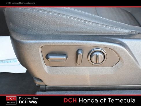 Used 2021 Chevrolet Silverado 1500 LT image 16