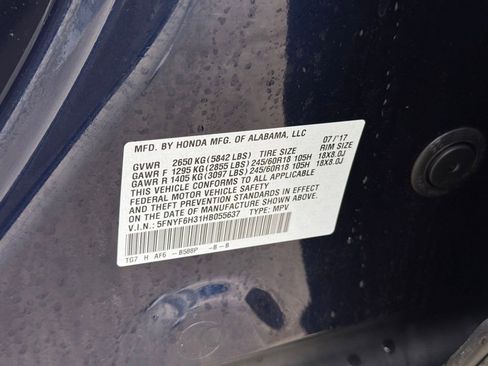 Used 2017 Honda Pilot EX image 10