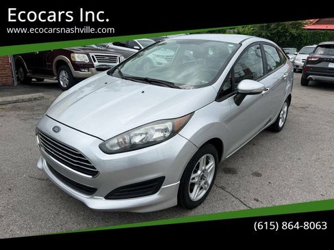 Used 2018 Ford Fiesta SE FWD image 1