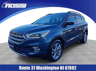 Used 2018 Ford Escape SEL video 1