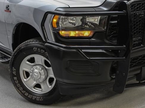 Used 2024 RAM 3500 Tradesman w/ Snow Chief Group AWD/4WD image 2