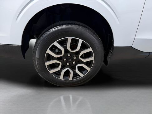 Certified 2024 Ford Maverick Lariat AWD/4WD image 29
