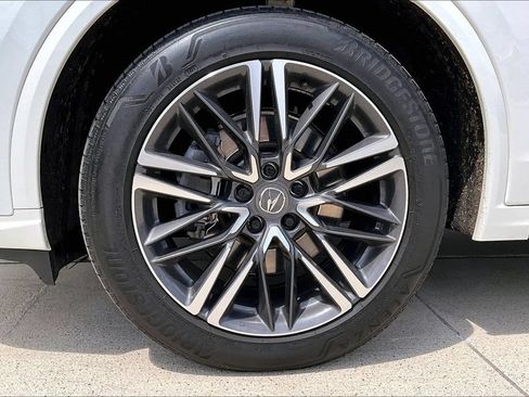 Certified 2025 Acura MDX SH-AWD w/ Advance Package image 11