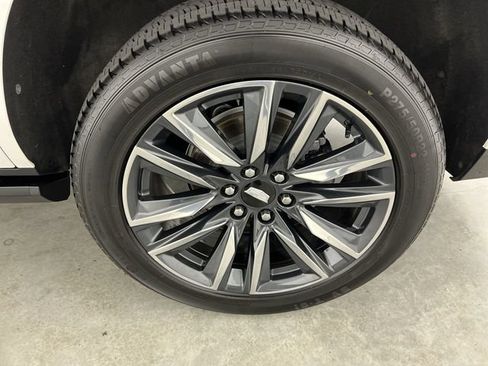 Certified 2024 Cadillac Escalade Sport Platinum AWD/4WD image 34