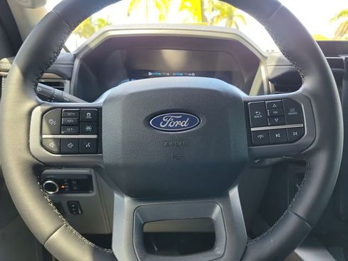 Used 2025 Ford F150 Lightning Flash image 19