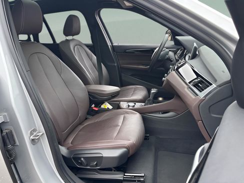 Used 2018 BMW X1 sDrive28i image 17