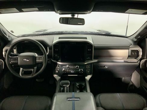 Used 2025 Ford F150 Platinum image 18