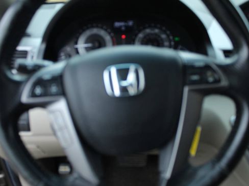 Used 2012 Honda Odyssey EX-L image 17
