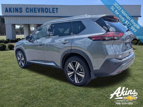 Used 2022 Nissan Rogue SL w/ SL Premium Package FWD image 7