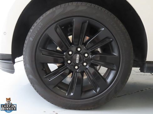 Used 2022 Lincoln Navigator Reserve AWD/4WD image 32