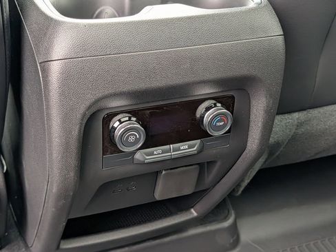 New 2026 Buick Enclave Sport Touring w/ Power Package image 28