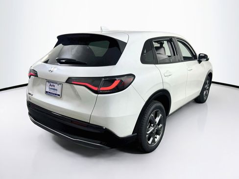 Used 2023 Honda HR-V EX-L image 5