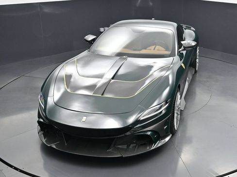 Used 2021 Ferrari Roma RWD image 19