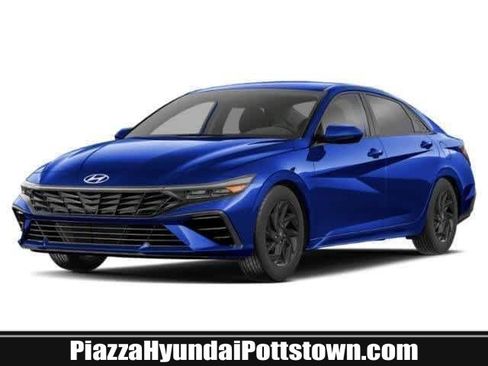 New 2025 Hyundai Elantra Sport image 1