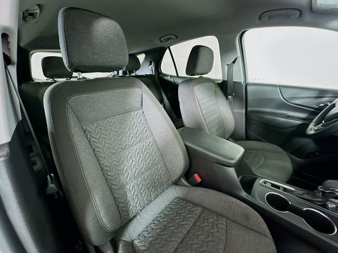 Used 2024 Chevrolet Equinox LT image 25