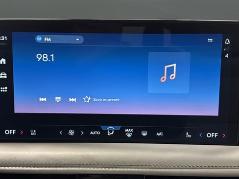 Used 2025 Lincoln Aviator Reserve w/ Equipment Group 201A AWD/4WD image 31